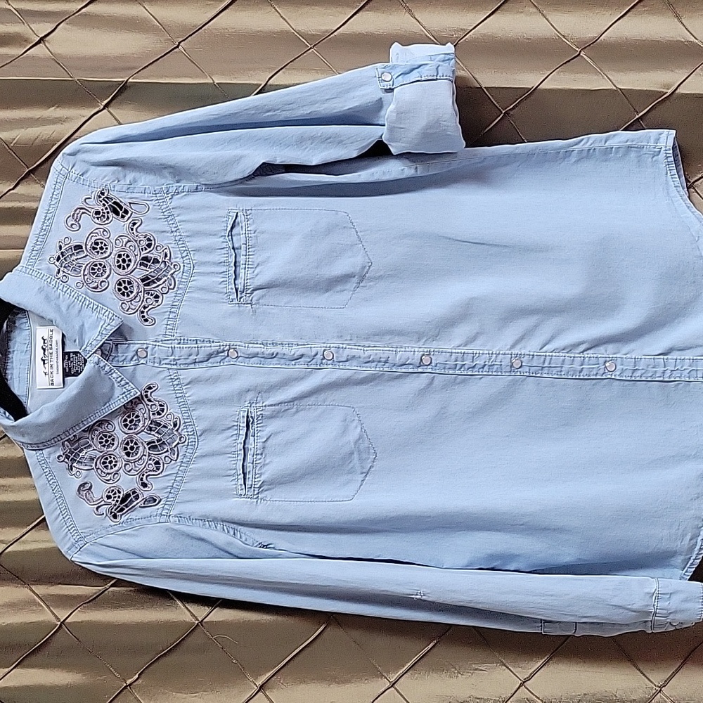 EUC- Vintage Back in The Saddle Pearl Snap Front Cotton Chambray Shirt w/Cutouts